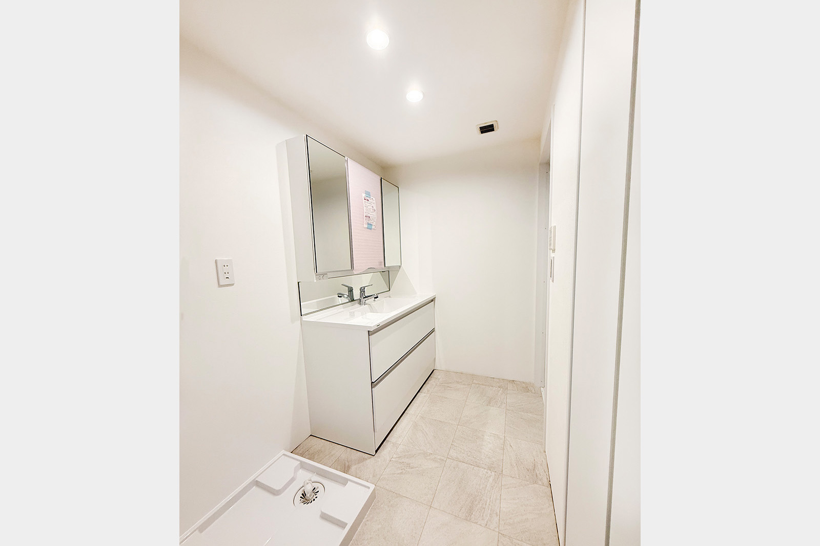 ローレルスクエア登美ヶ丘Ⅱ期14番館｜洗面脱衣所